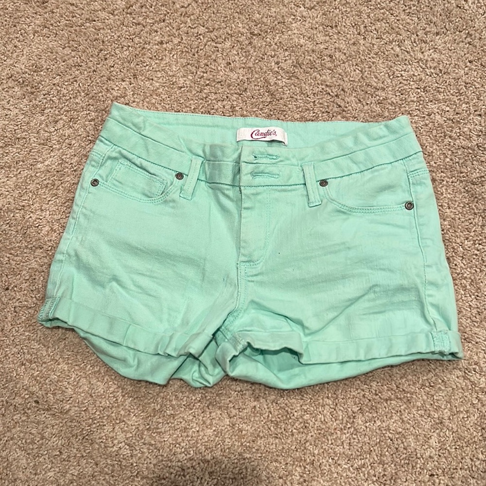 Short shorts